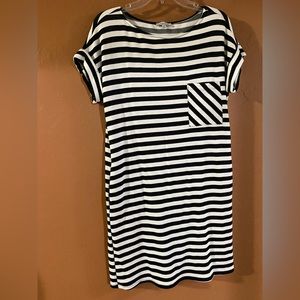 Black & White Tshirt dress